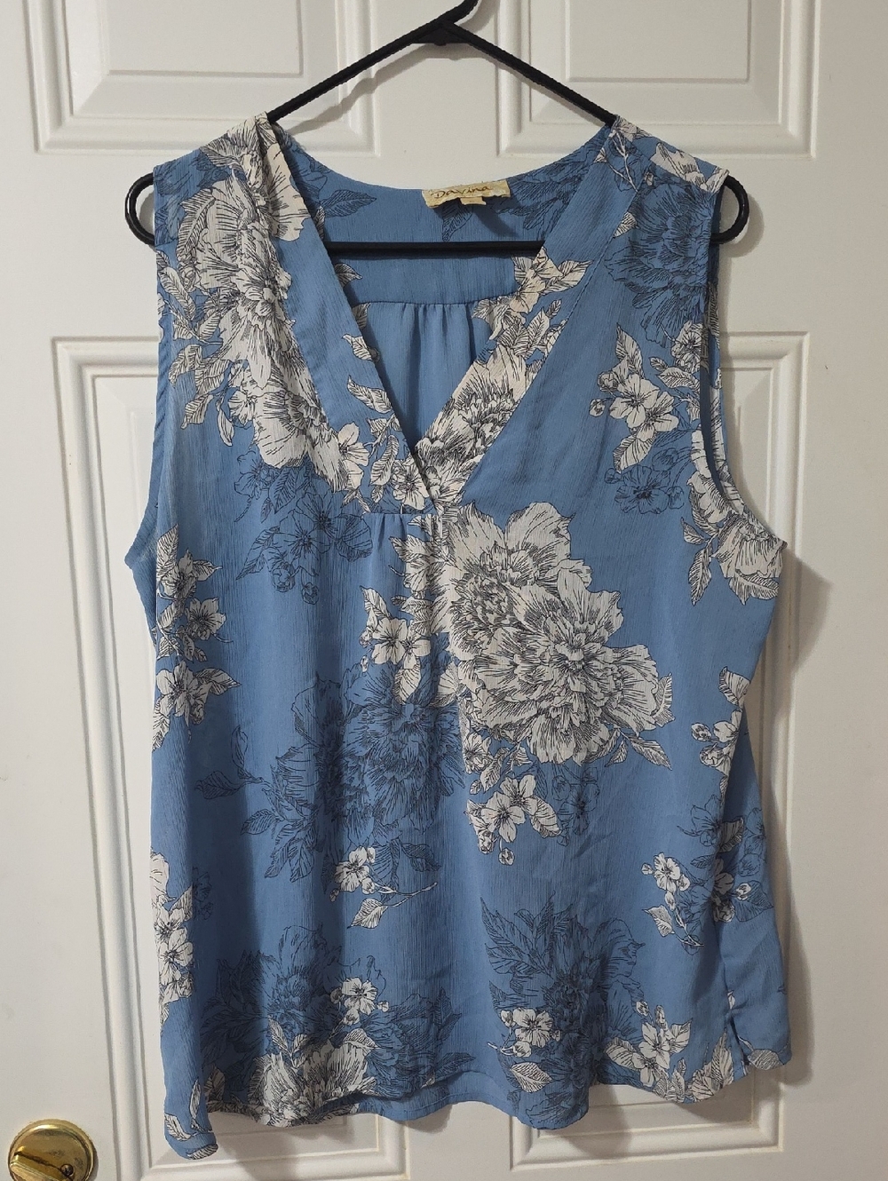 Davina Sleeveless Top